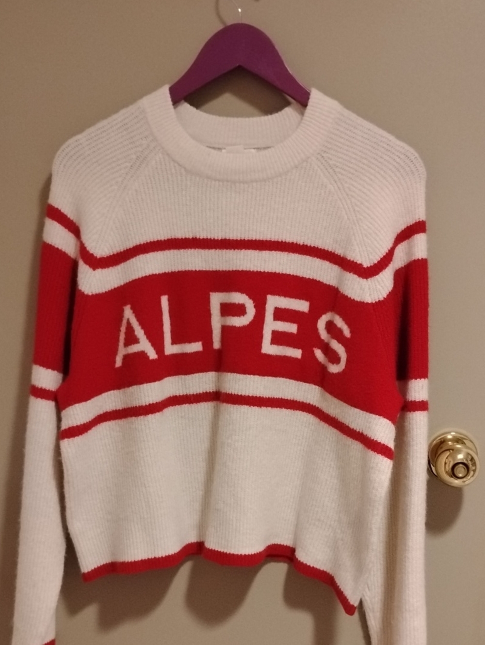 H&M White and Red 'ALPES' Crewneck Sweater